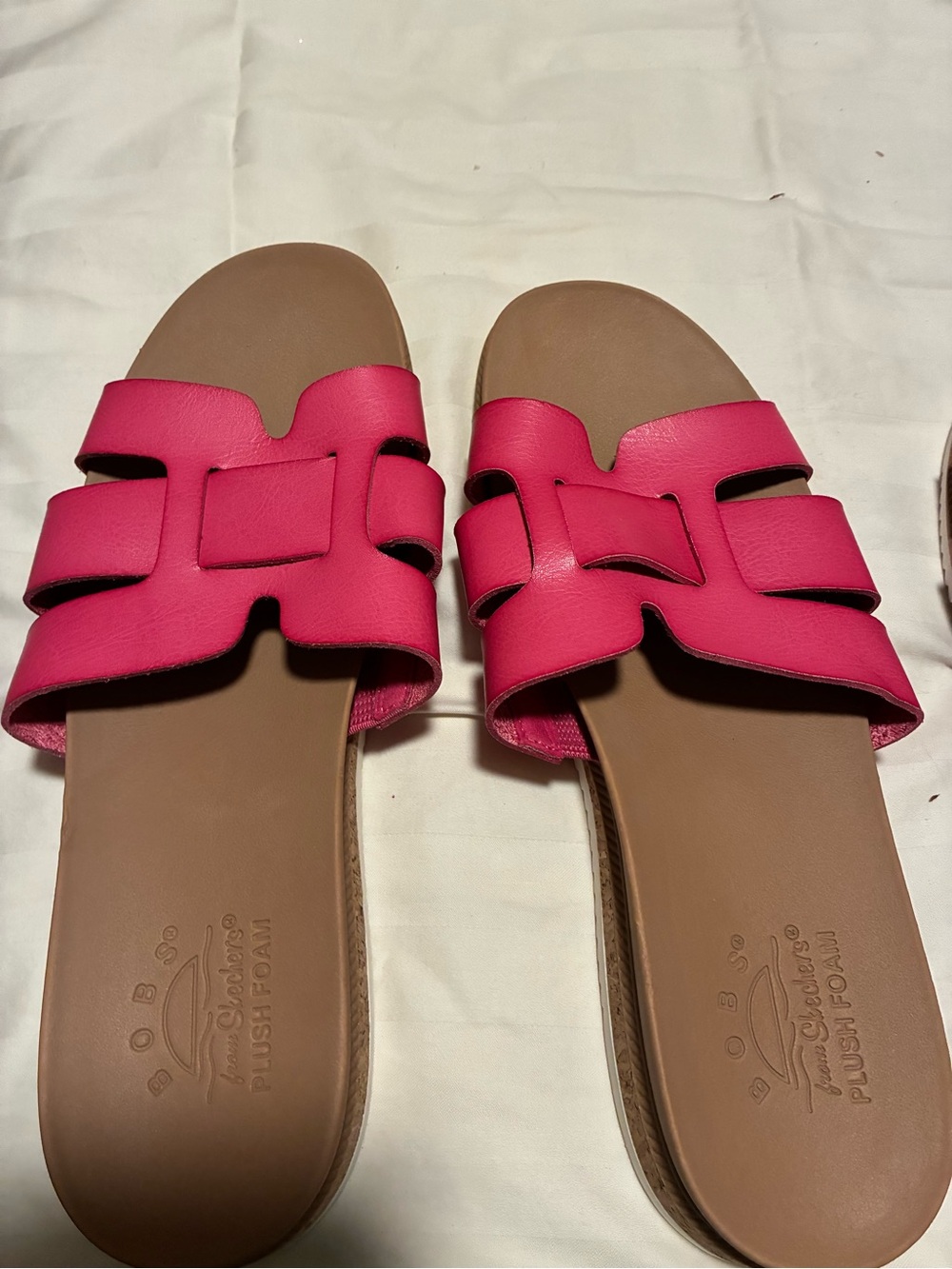 BOBS by Sketchers Women’s Slip on Sandals in Hot Pink Sz 10